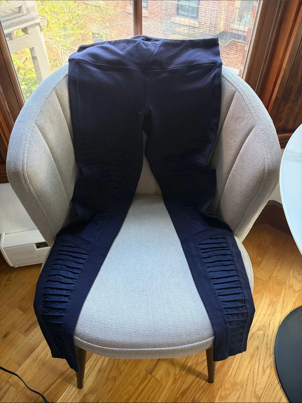 ALO Yoga Navy Blue Ribbed-Panel Leggings